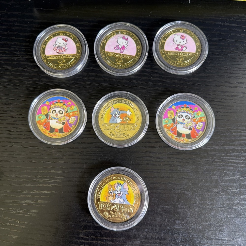Hello Kitty Tom & Jerry Panda Gold Tone Commemorative Coin Token Lot of 7 Set